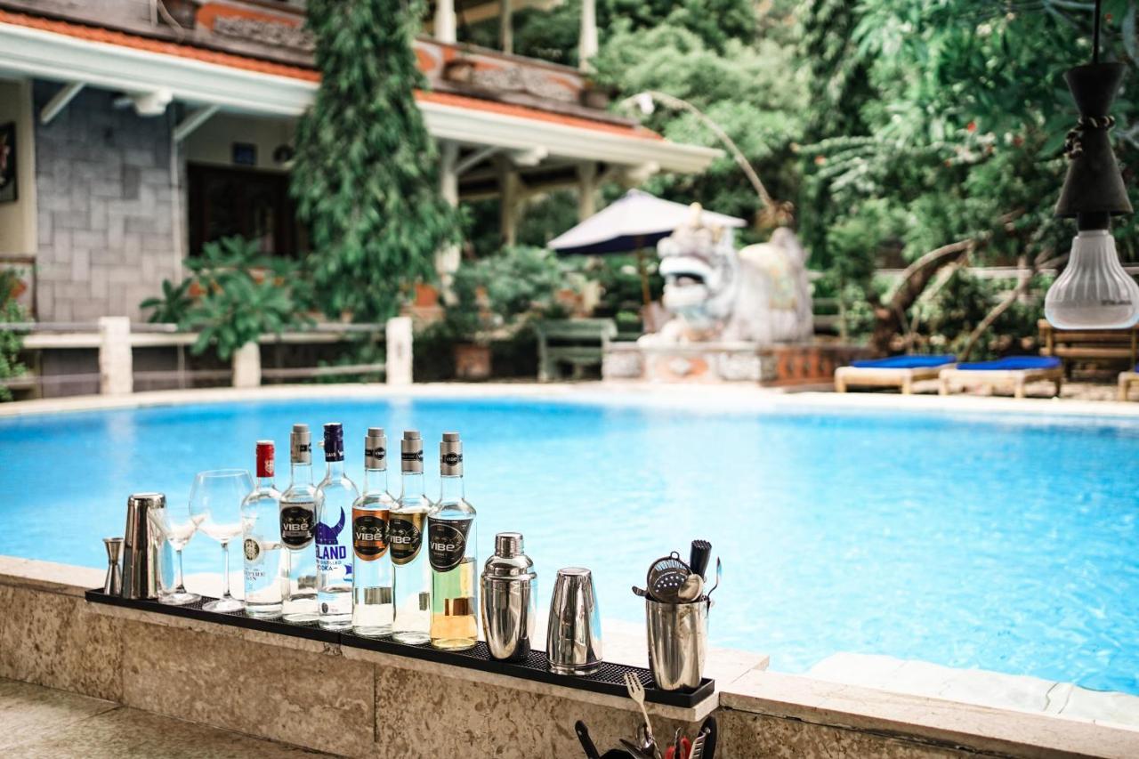 Amed Cafe & Hotel Kebun Wayan Екстериор снимка