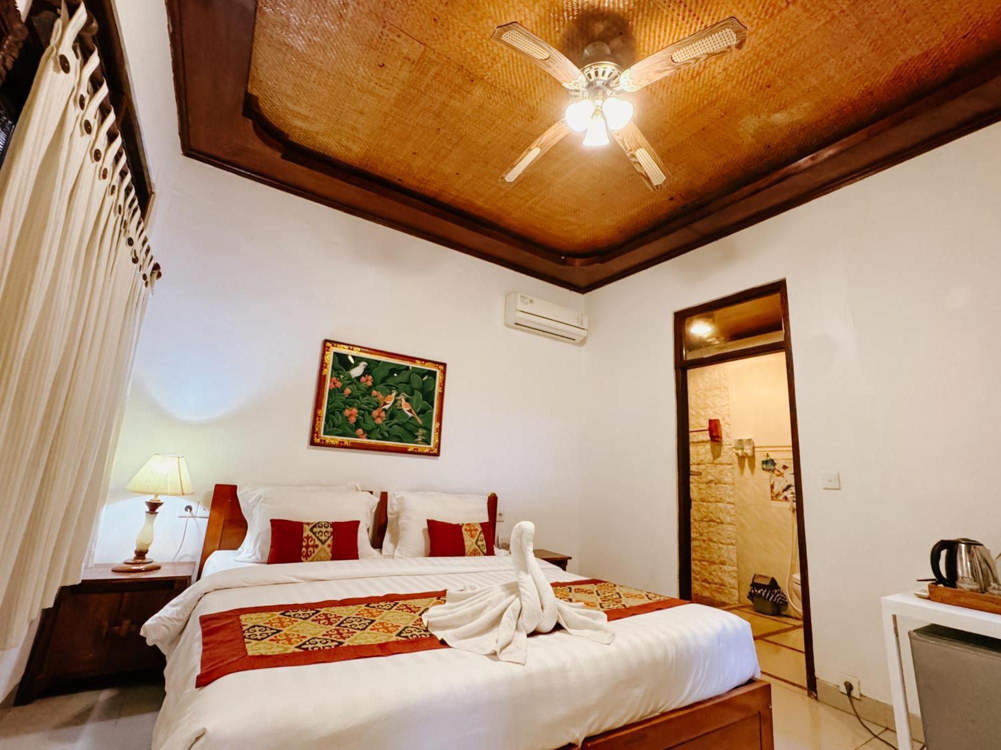 Amed Cafe & Hotel Kebun Wayan Екстериор снимка