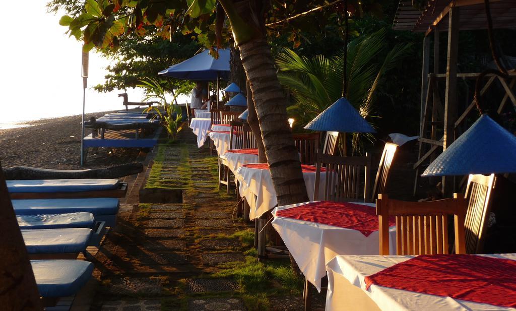Amed Cafe & Hotel Kebun Wayan Екстериор снимка